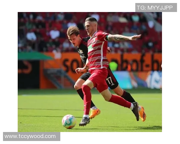 萨尔茨堡红牛迎战火车头期待一场精彩的欧战对决 萨尔茨堡红牛迎战火车头期待一场精彩的欧战对决