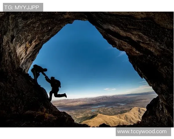 极限运动的魅力:深入广州极限运动队的默契与协作之道 极限运动的魅力:深入广州极限运动队的默契与协作之道